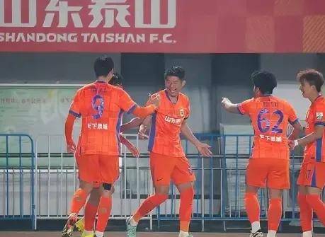 大连人迎来艰难挑战，冲击亚冠资格